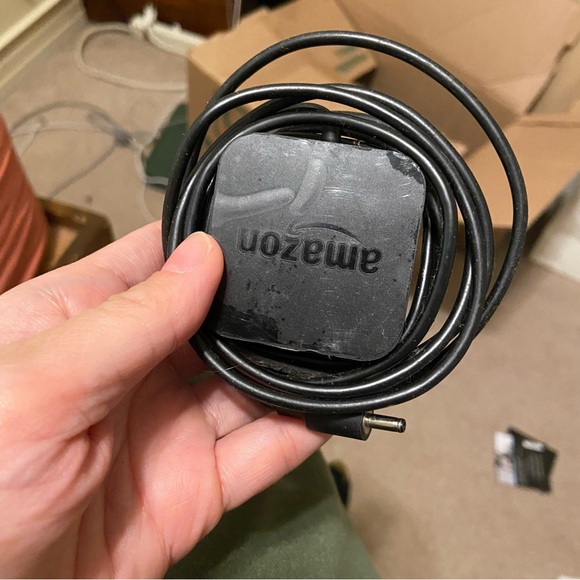 2nd generation Amazon echo - Picture 2 of 3